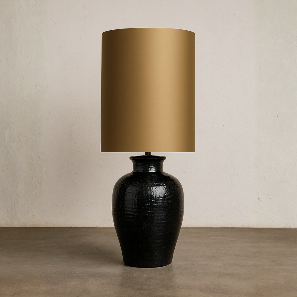 Antique Urn Lamp Black