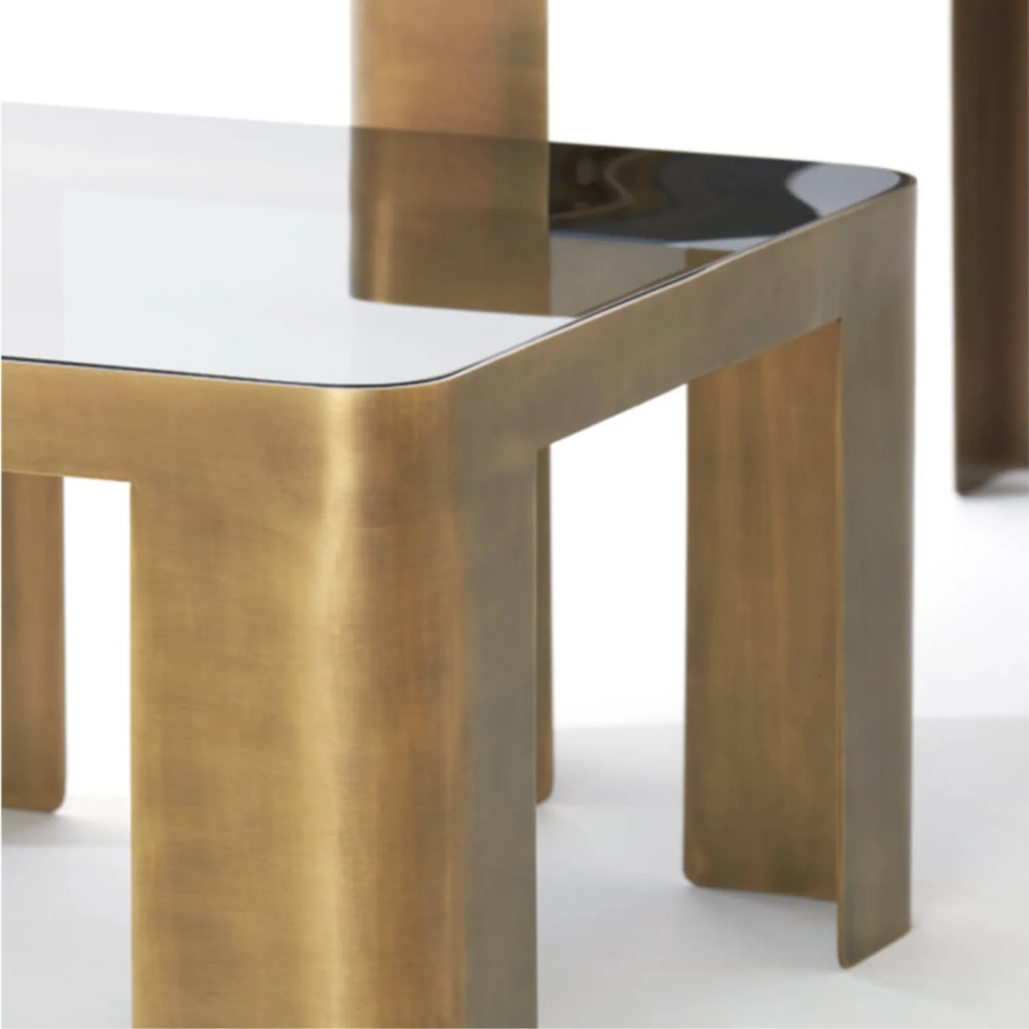 Smokey Nesting Tables - Image 5