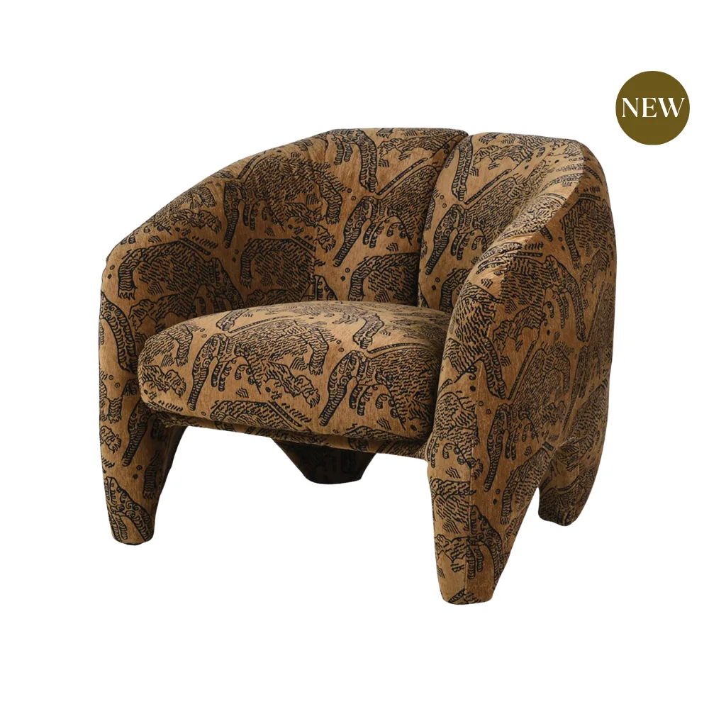 Saber Armchair